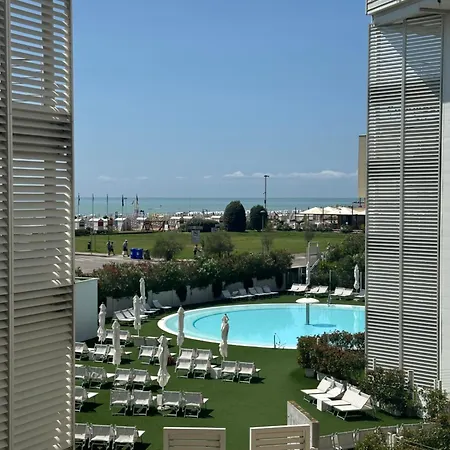 Marina - Agenzia Cocal Caorle