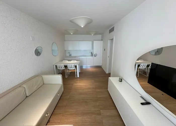Marina - Agenzia Cocal Caorle