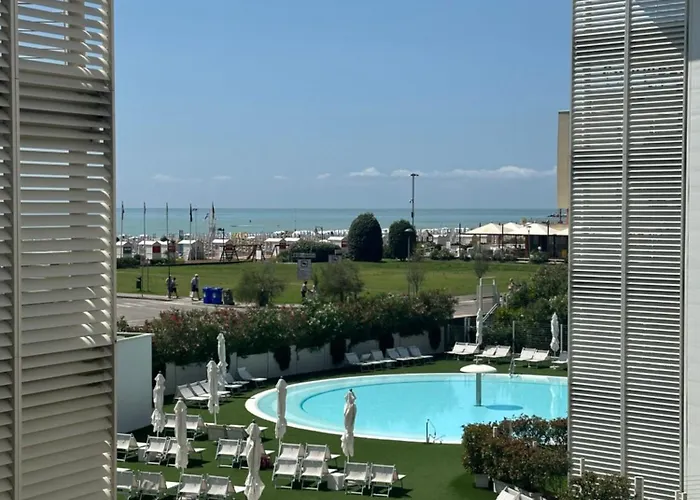 Marina - Agenzia Cocal Caorle